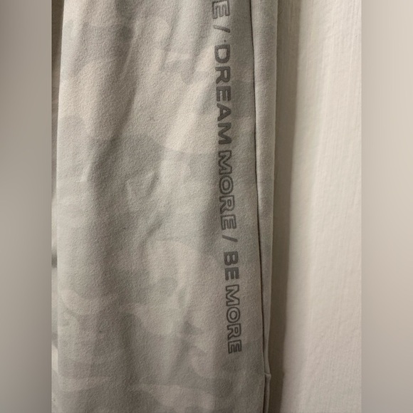 Alphalete Jogger Pants Womens  Camo Pockets Drawstring Stretch M - Picture 4 of 7